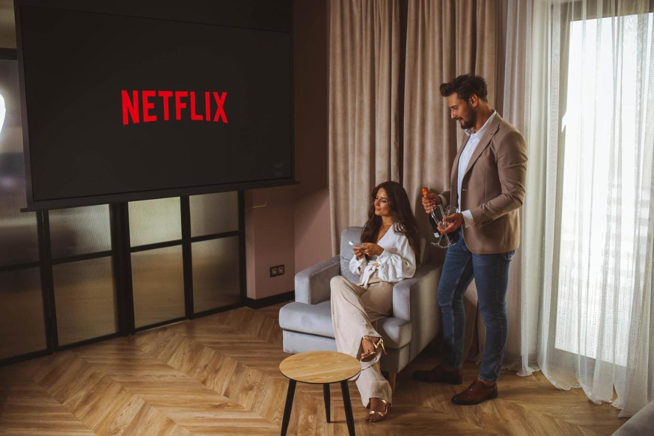 Resto Inn - Smart Apartamenty Blisko Energylandii Polwies 외부 사진