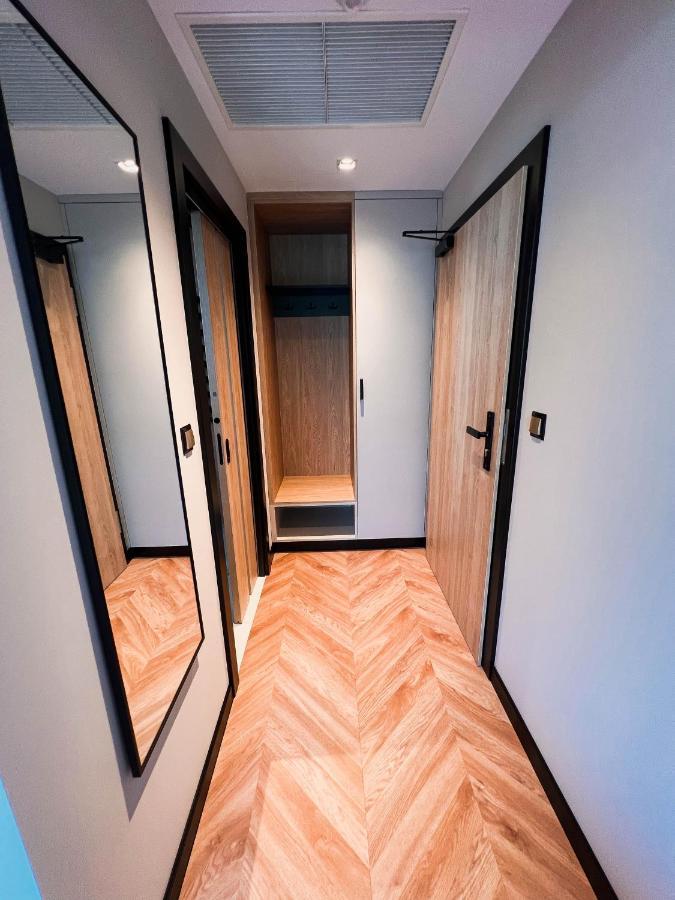 Resto Inn - Smart Apartamenty Blisko Energylandii Polwies 외부 사진