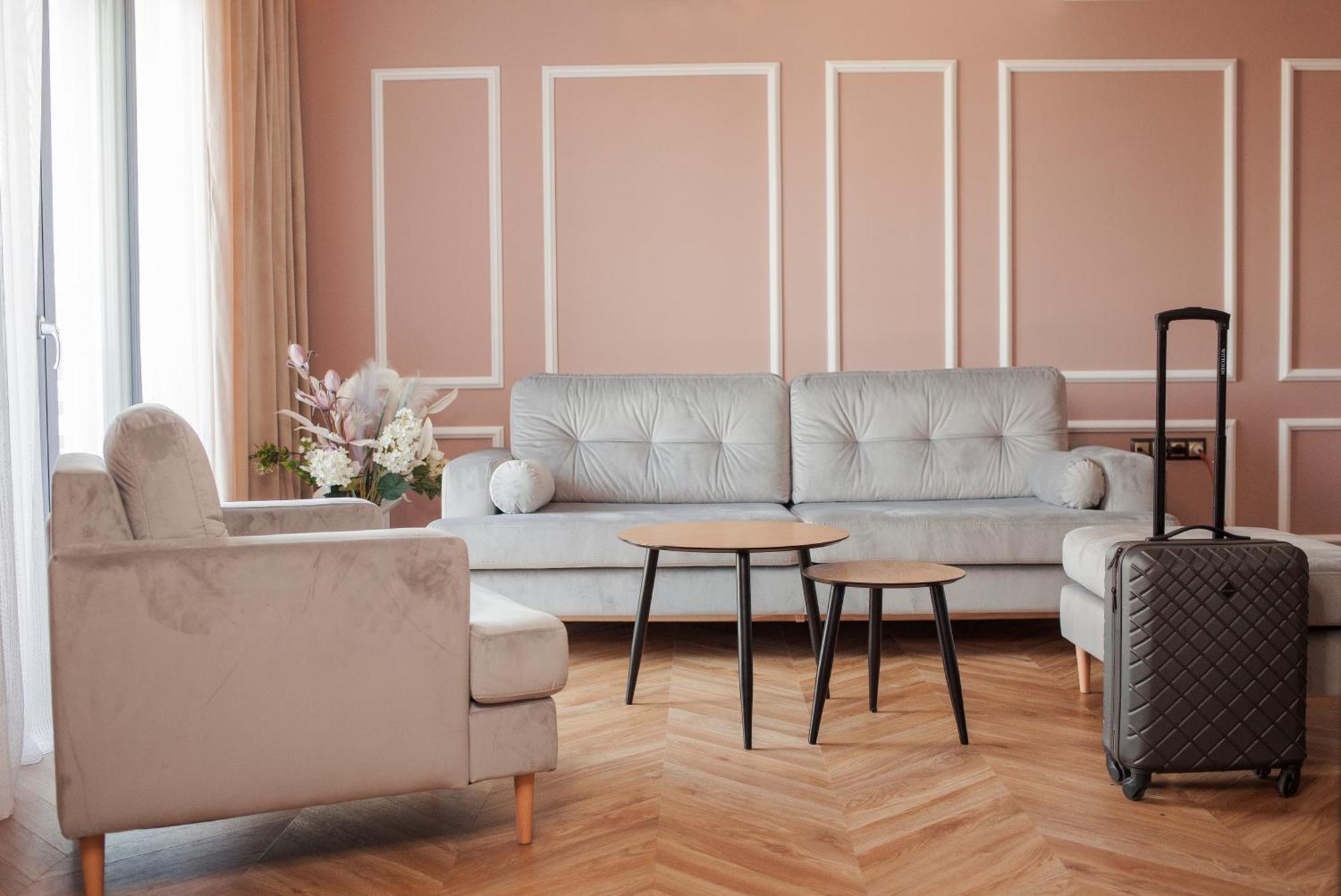 Resto Inn - Smart Apartamenty Blisko Energylandii Polwies 외부 사진